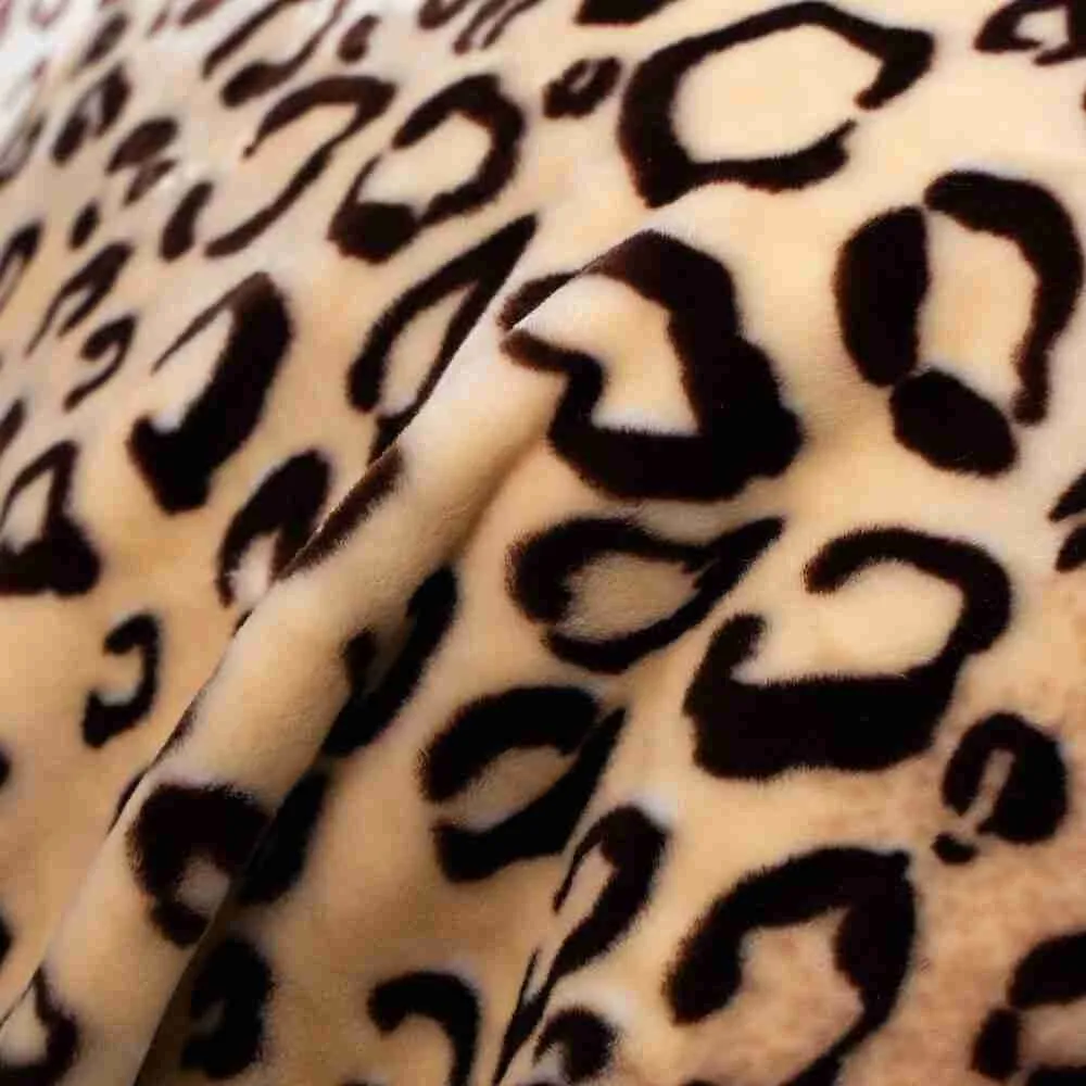 Sleeptime-Embossed-Panther-Taupe-Deken-5