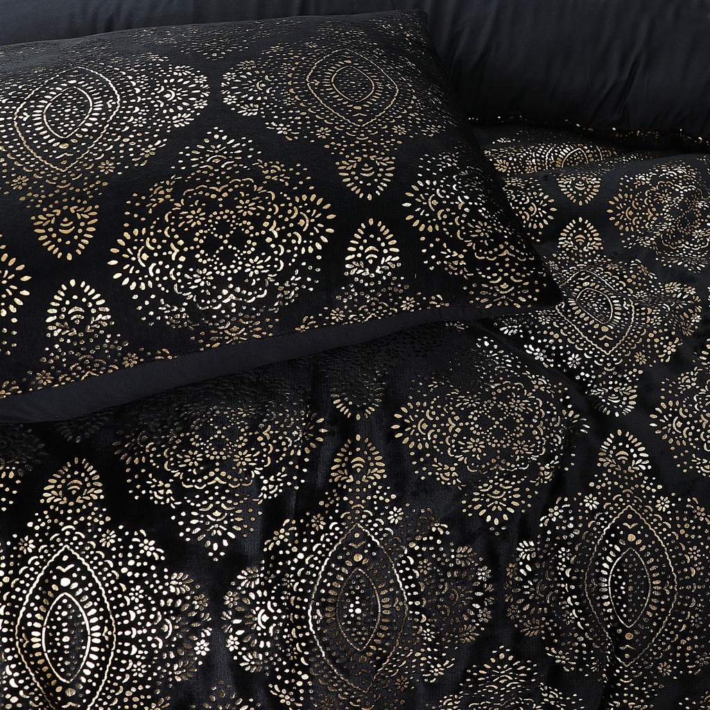 Art_Black-6