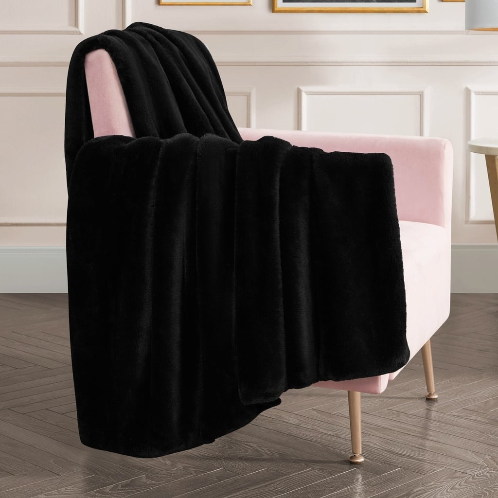 Juicy-Couture-Solid-Rabbit-Mink-Blankets (1)