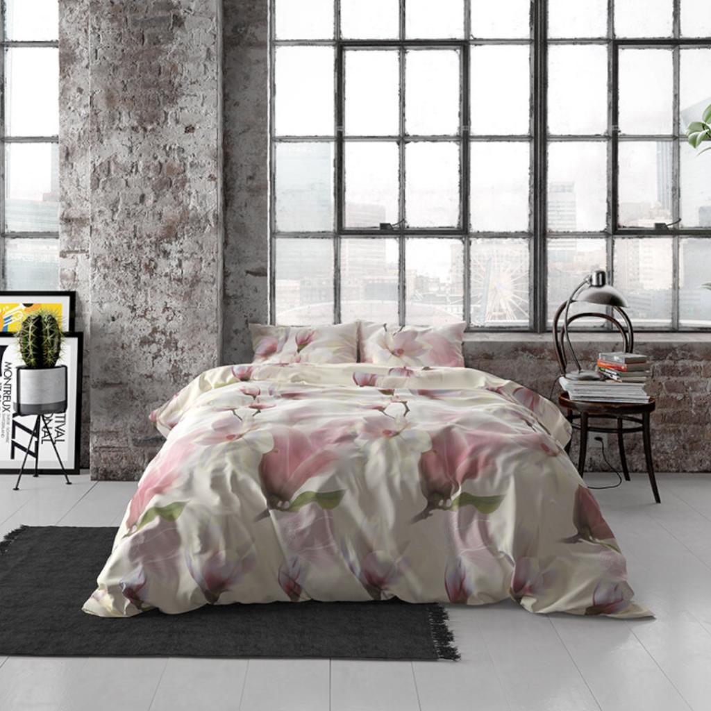 POSTELJINA SATEN OLIVIA TOUCH