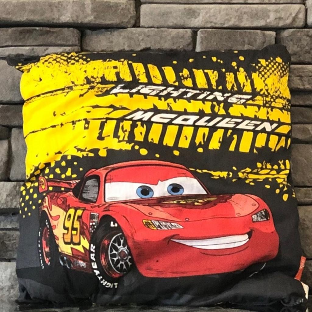 UKRASNI JASTUK CARS 95