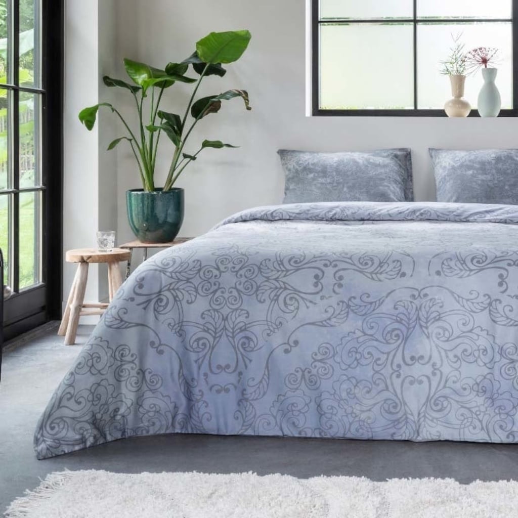 POSTELJINA SATEN DESPINA BLUE 