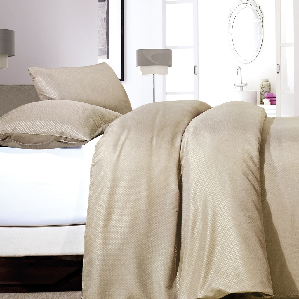 POSTELJINA SATIN POINT TAUPE 