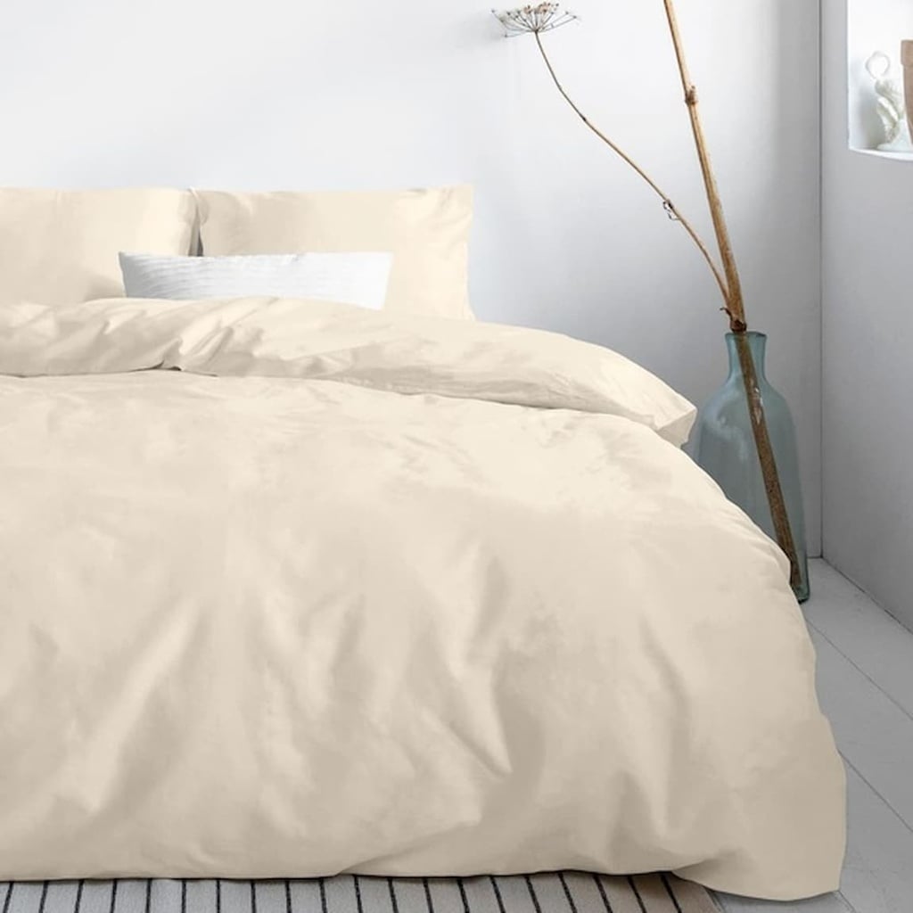 POSTELJINA SATEN UNI SAND 