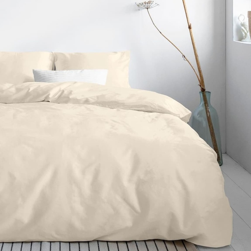 POSTELJINA SATEN UNI SAND 
