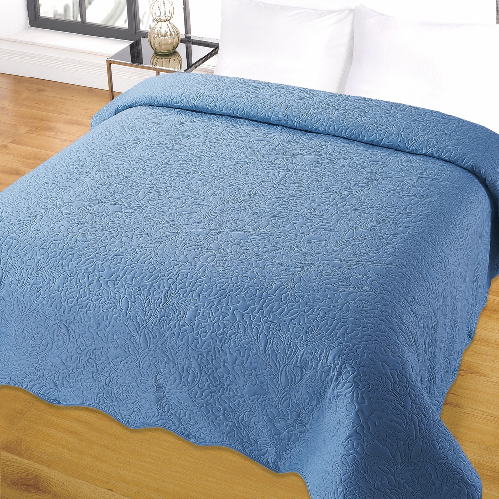 PREKRIVAČ ELEGANCE LIGHT BLUE